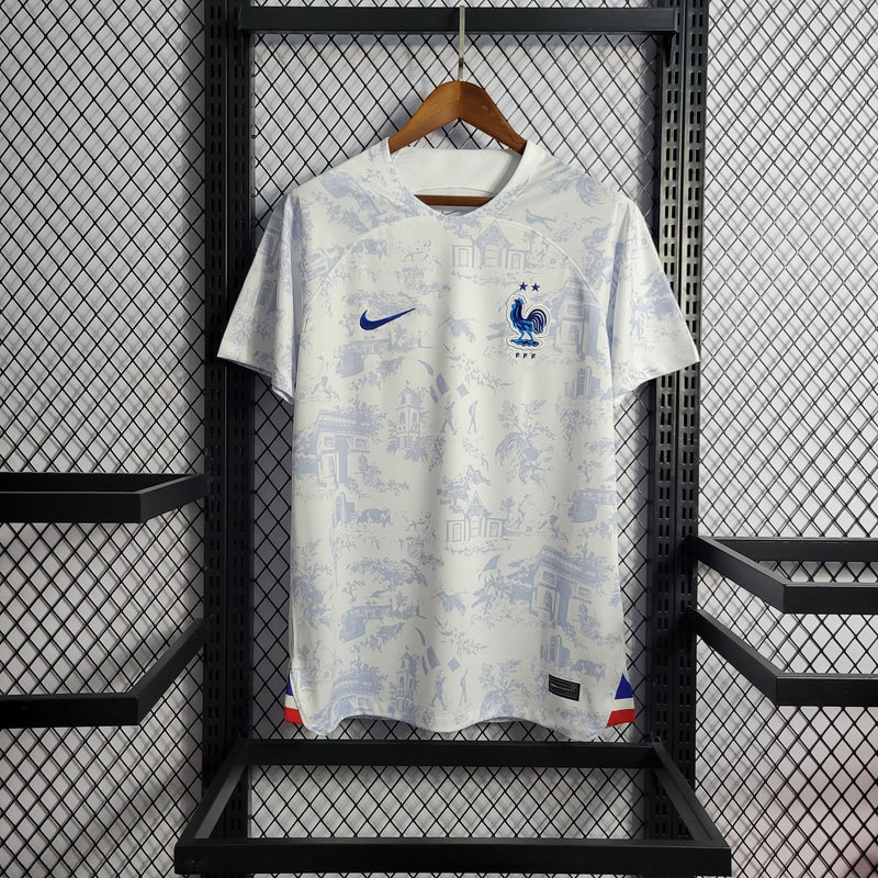 FRANÇA FORA 22/23