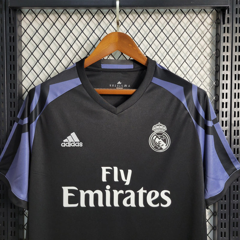REAL MADRID FORA 16/17