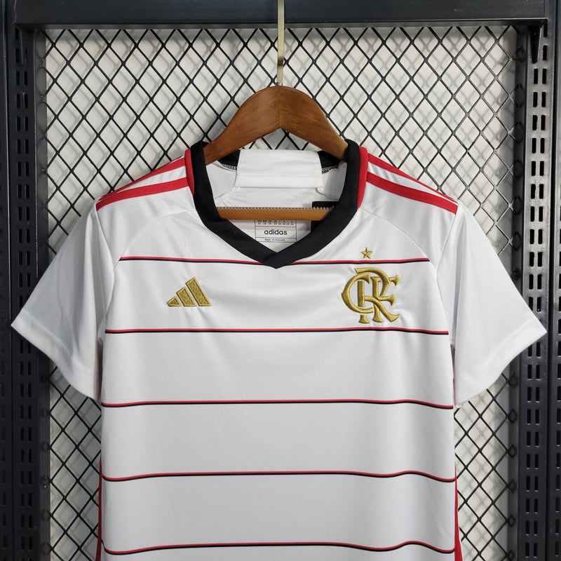 CRIANÇA FLAMENGO FORA 23/24