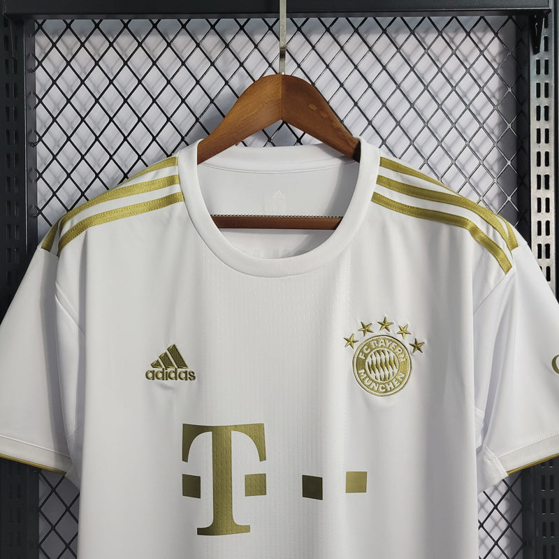 BAYERN MUNICH FORA 22/23